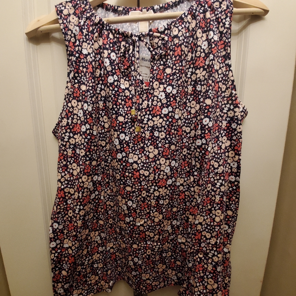 MK sleveless top